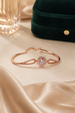 Load image into Gallery viewer, Celeste Halo Rose Gold Crystal Bracelet