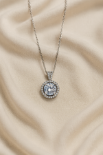 Load image into Gallery viewer, Circle of Radiance