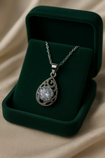 Load image into Gallery viewer, Vintage Veil