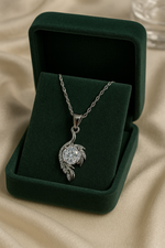 Load image into Gallery viewer, Whispering Vine