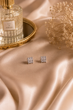Load image into Gallery viewer, Luna Luxe Trio Stud Earrings Set