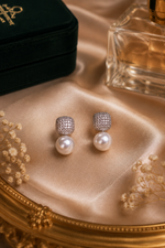 Load image into Gallery viewer, Pearl Luxe Pavé Drop Stud