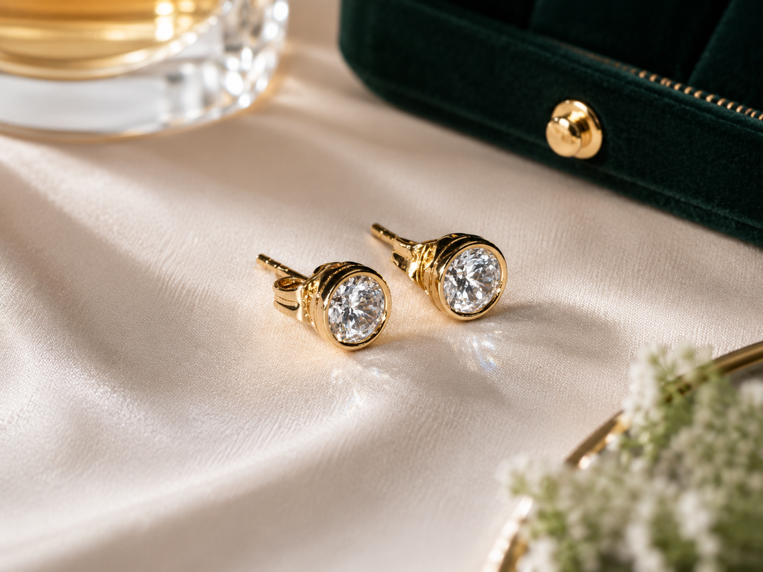 Luna Studs