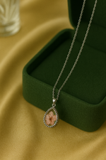 Load image into Gallery viewer, Peach Petal Dew